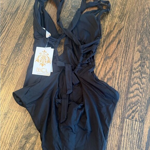 NWT Becca Women's Black Color Code Cutout Plunge Neck One-Piece size small - Picture 5 of 6